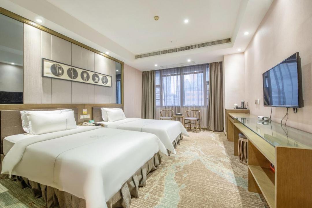 Lnsail Hotel Shenzhen Luohu Port Railway Station Exterior photo