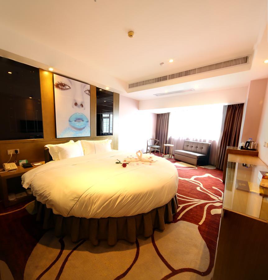 Lnsail Hotel Shenzhen Luohu Port Railway Station Exterior photo